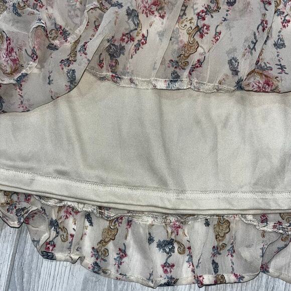 In Loom Women's MD Cream Floral Tiered Chiffon Overlay Babydoll Midi Dress NWT - Picture 5 of 9